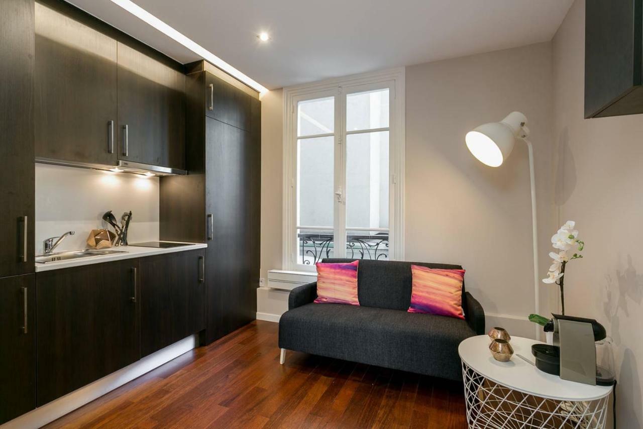 Charmant Studio Neuf Proche Des Invalides Appartement Parijs